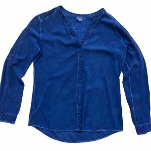 Ecru Button Up Shirt Blue Size XS